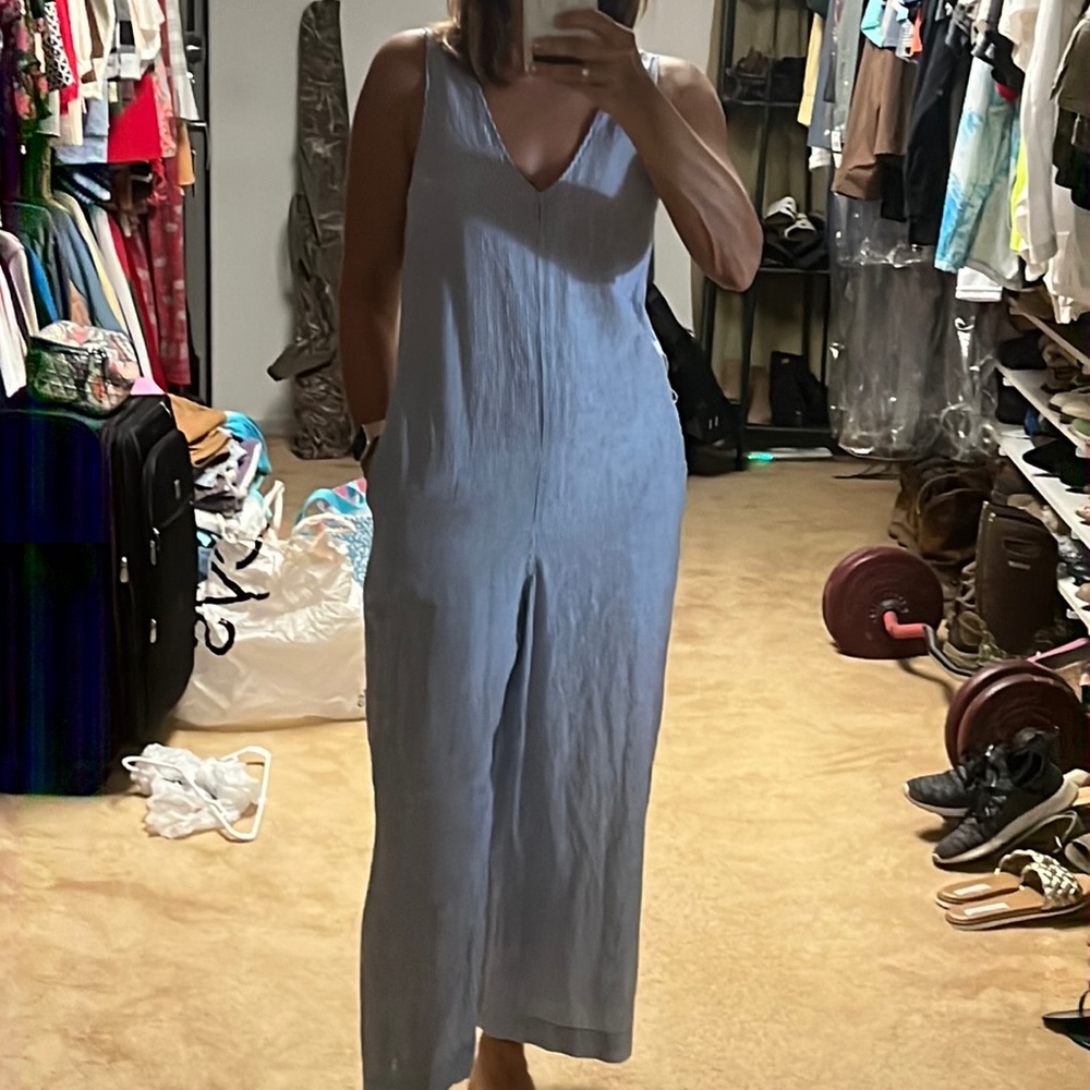 Striped cropped jumpsuit.